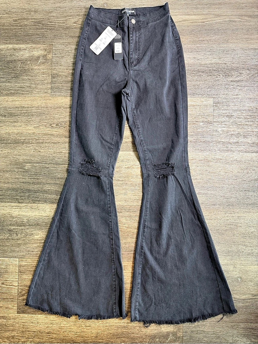Fashion Nova Mystery Solved Extreme Bell Bottom Jeans Size 9